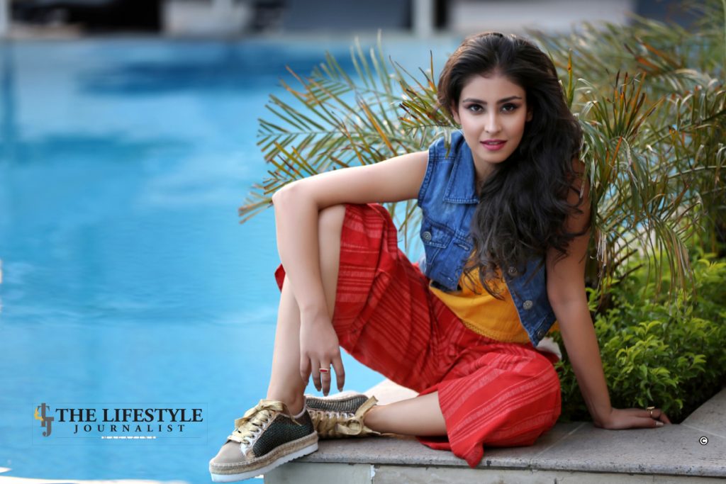 Persistent To Make It Big: The Very Charming Navneet Kaur Dhillon